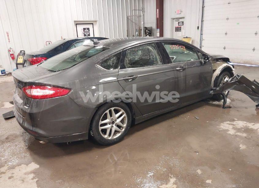 Photo 4 of 2016 Ford Fusion SE (VIN 3FA6P0HD6GR271612)