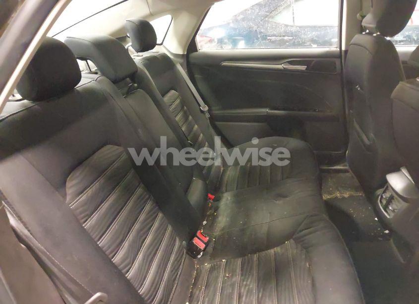 Photo 8 of 2016 Ford Fusion SE (VIN 3FA6P0HD6GR271612)