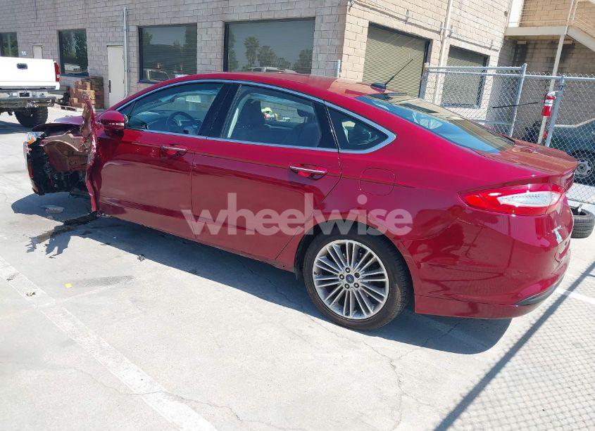 Photo 3 of 2016 Ford Fusion SE (VIN 3FA6P0HD6GR294792)