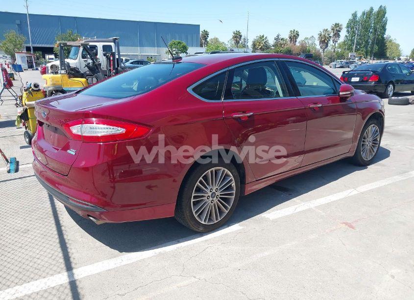 Photo 4 of 2016 Ford Fusion SE (VIN 3FA6P0HD6GR294792)
