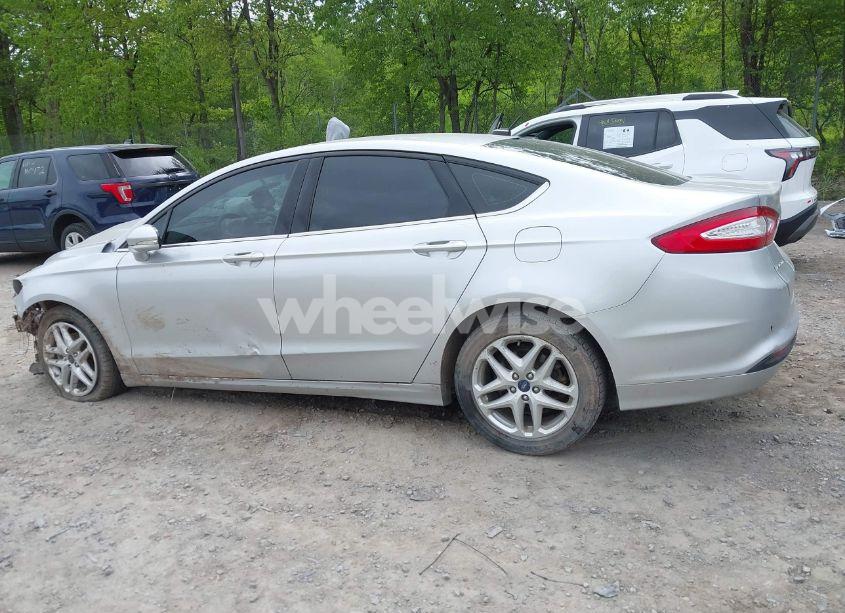 Photo 14 of 2016 Ford Fusion SE (VIN 3FA6P0HD6GR401615)