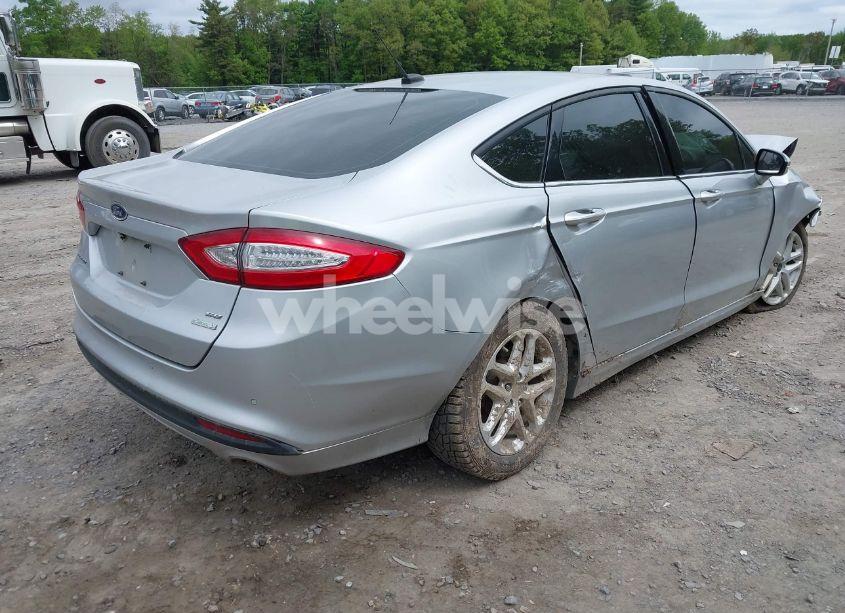 Photo 4 of 2016 Ford Fusion SE (VIN 3FA6P0HD6GR401615)