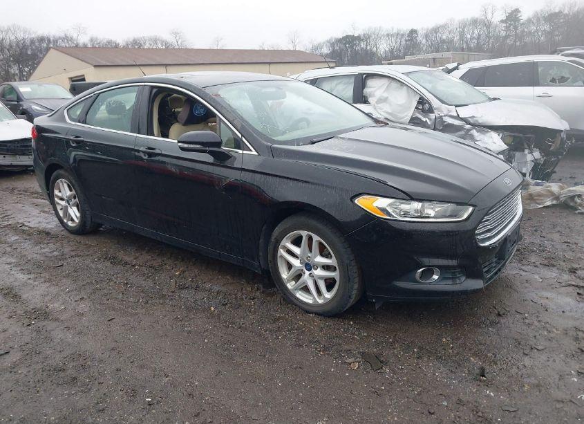2016 Ford Fusion SE (VIN 3FA6P0HD6GR402120) main photo
