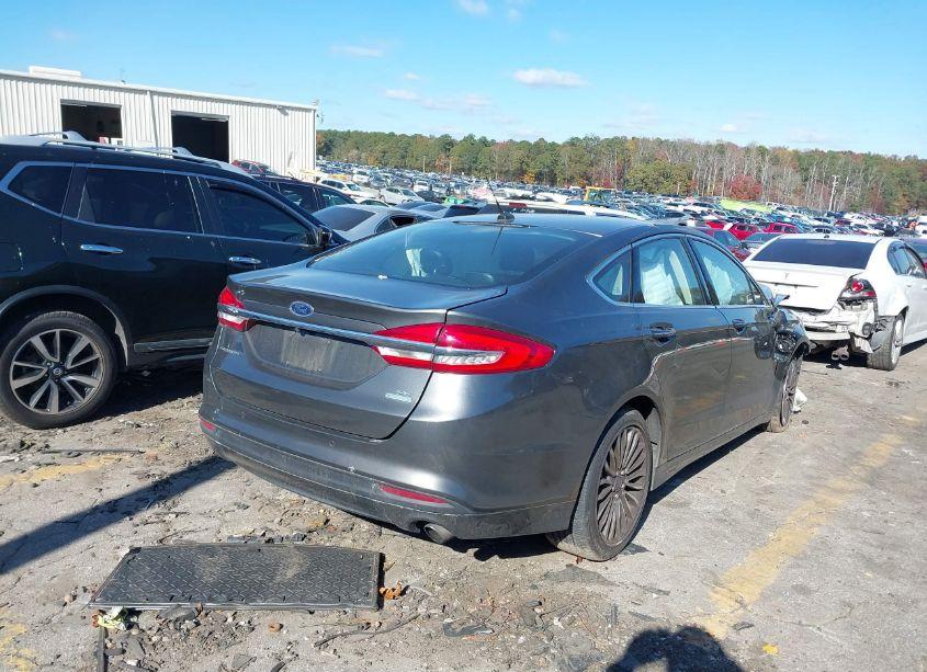 Photo 4 of 2017 Ford Fusion SE (VIN 3FA6P0HD6HR220807)