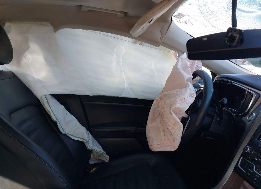 Photo 5 of 2017 Ford Fusion SE (VIN 3FA6P0HD6HR220807)