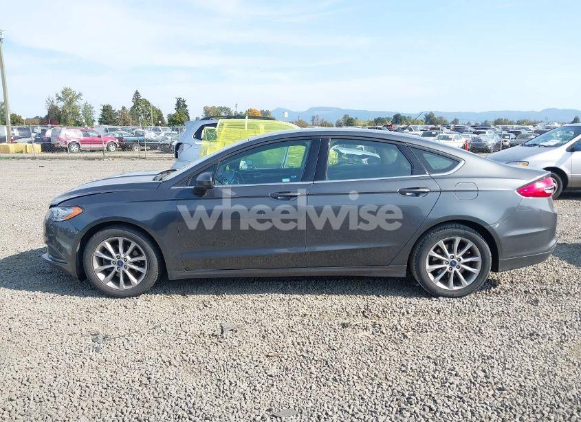 Photo 14 of 2017 Ford Fusion SE (VIN 3FA6P0HD6HR229734)