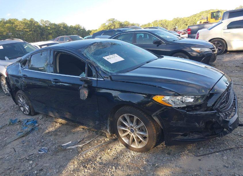 2017 Ford Fusion SE (VIN 3FA6P0HD6HR246579) main photo