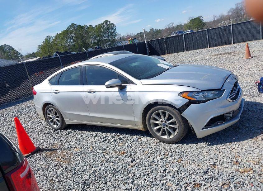 Photo 13 of 2017 Ford Fusion SE (VIN 3FA6P0HD6HR253807)