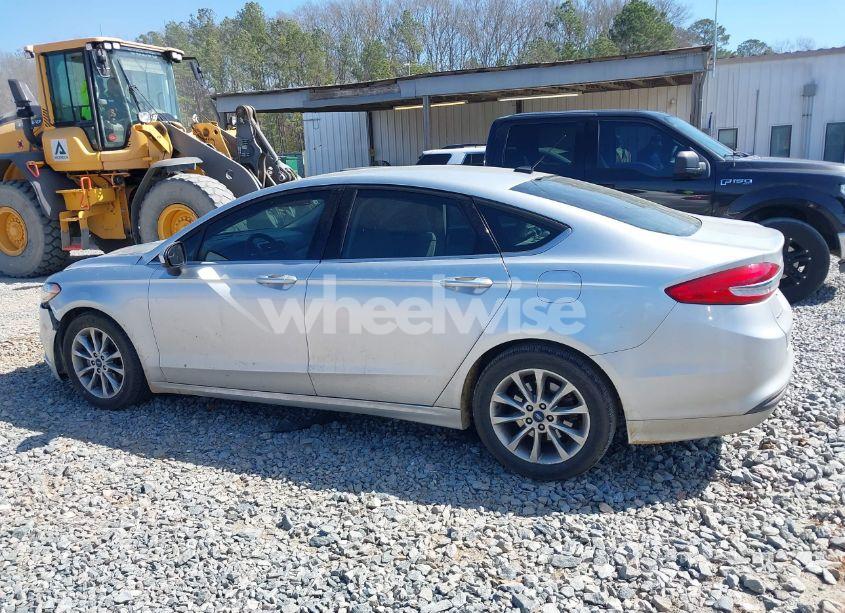 Photo 14 of 2017 Ford Fusion SE (VIN 3FA6P0HD6HR253807)