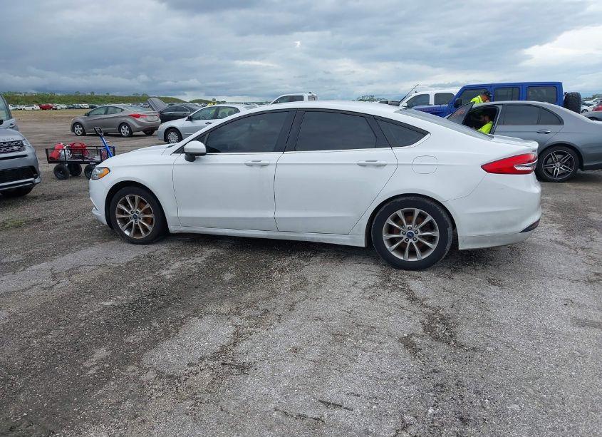 Photo 14 of 2017 Ford Fusion SE (VIN 3FA6P0HD6HR265164)