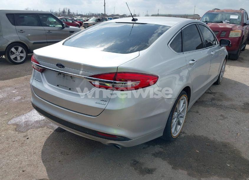Photo 4 of 2017 Ford Fusion SE (VIN 3FA6P0HD6HR273345)