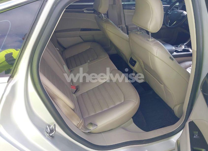 Photo 8 of 2017 Ford Fusion SE (VIN 3FA6P0HD6HR273345)