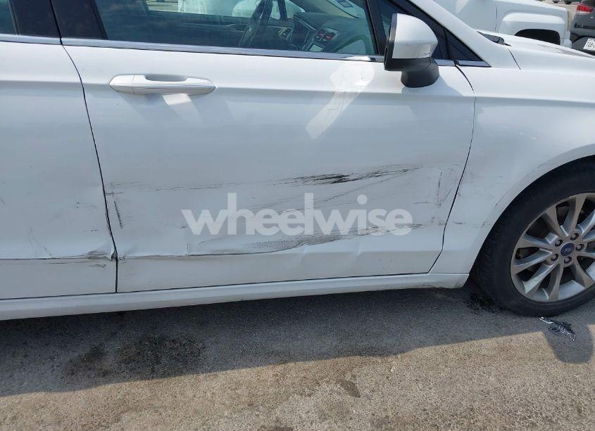 Photo 17 of 2017 Ford Fusion SE (VIN 3FA6P0HD6HR275435)