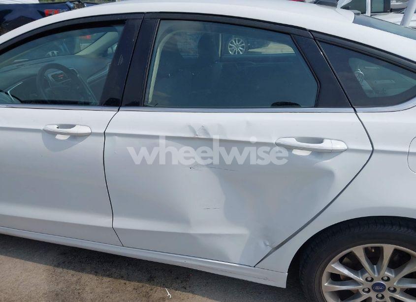 Photo 6 of 2017 Ford Fusion SE (VIN 3FA6P0HD6HR275435)