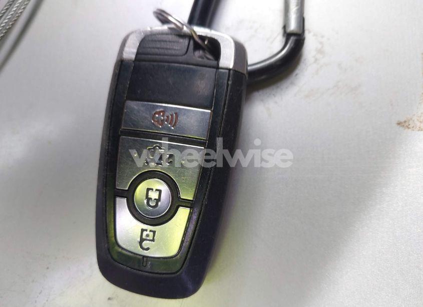 Photo 11 of 2017 Ford Fusion SE (VIN 3FA6P0HD6HR290338)