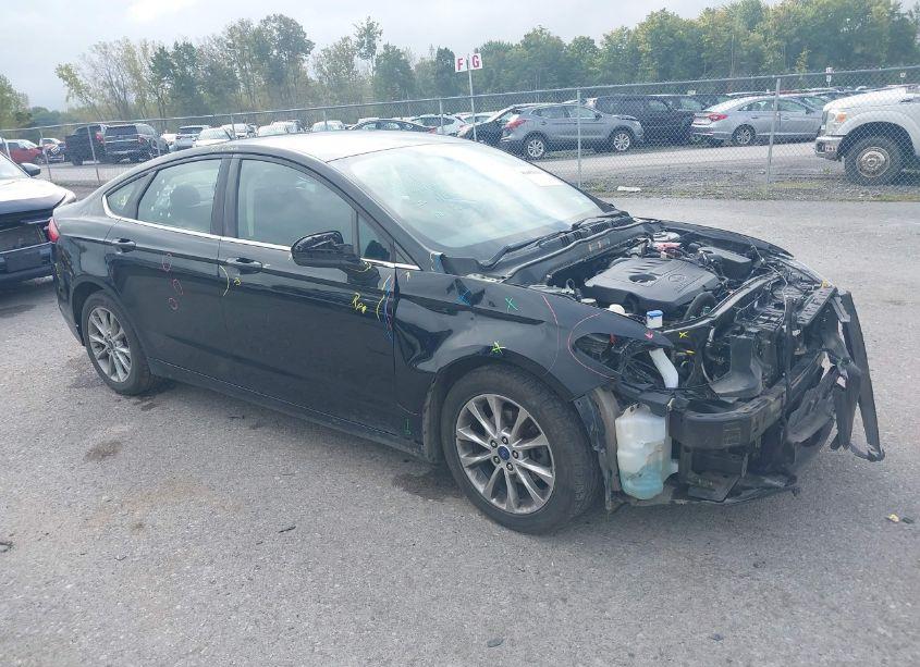 2017 Ford Fusion SE (VIN 3FA6P0HD6HR290517) main photo