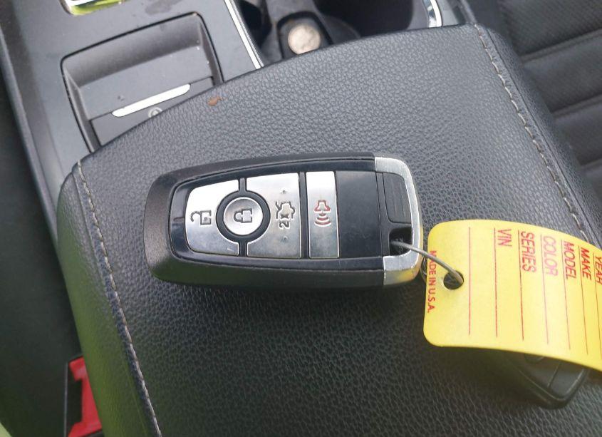 Photo 11 of 2017 Ford Fusion SE (VIN 3FA6P0HD6HR290517)