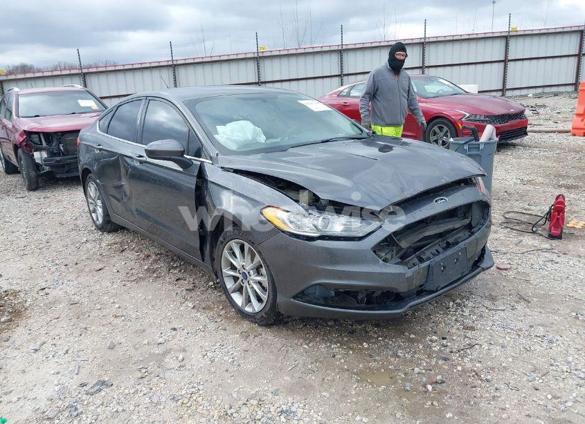 2017 Ford Fusion SE (VIN 3FA6P0HD6HR299637) main photo