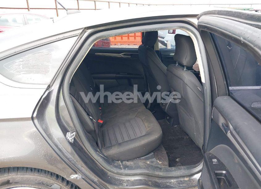 Photo 8 of 2017 Ford Fusion SE (VIN 3FA6P0HD6HR299637)