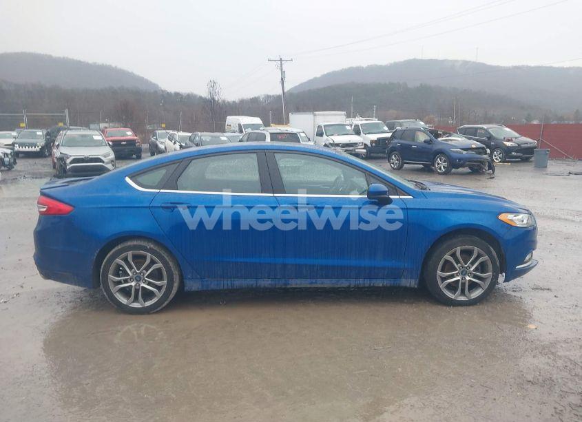 Photo 13 of 2017 Ford Fusion SE (VIN 3FA6P0HD6HR300754)