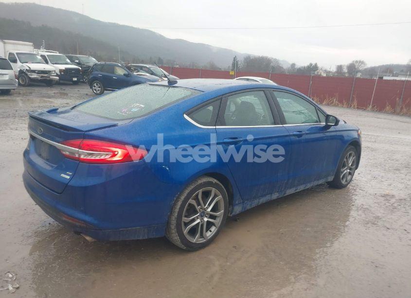 Photo 4 of 2017 Ford Fusion SE (VIN 3FA6P0HD6HR300754)