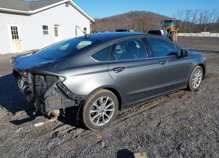 Photo 4 of 2017 Ford Fusion SE (VIN 3FA6P0HD6HR346780)