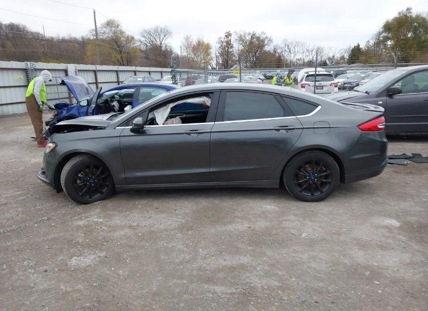 Photo 14 of 2017 Ford Fusion SE (VIN 3FA6P0HD6HR364745)