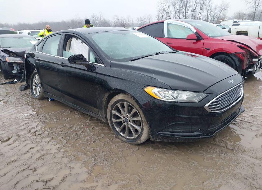 2017 Ford Fusion SE (VIN 3FA6P0HD6HR365068) main photo