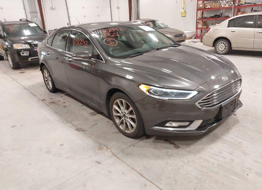2017 Ford Fusion SE (VIN 3FA6P0HD6HR405651) main photo