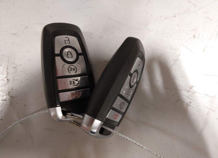 Photo 11 of 2017 Ford Fusion SE (VIN 3FA6P0HD6HR405651)