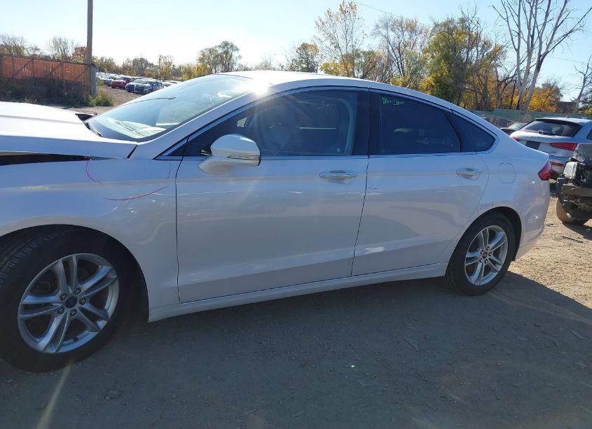 Photo 14 of 2018 Ford Fusion SE (VIN 3FA6P0HD6JR153907)