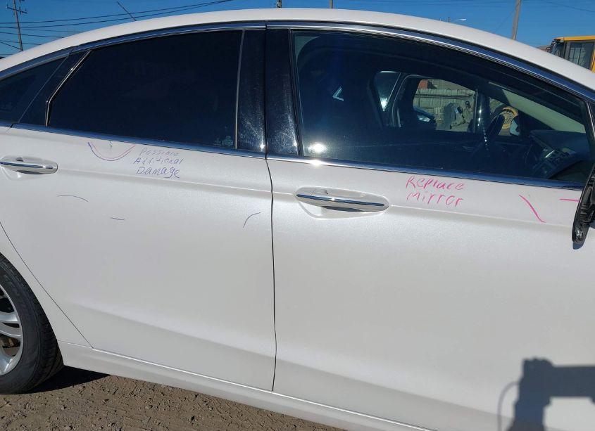 Photo 18 of 2018 Ford Fusion SE (VIN 3FA6P0HD6JR153907)