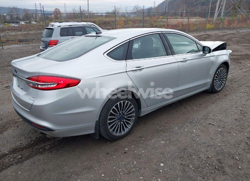 Photo 4 of 2018 Ford Fusion SE (VIN 3FA6P0HD6JR160534)