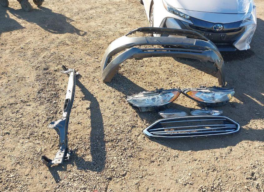 Photo 12 of 2018 Ford Fusion SE (VIN 3FA6P0HD6JR185076)