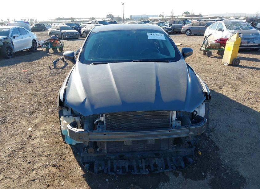 Photo 13 of 2018 Ford Fusion SE (VIN 3FA6P0HD6JR185076)