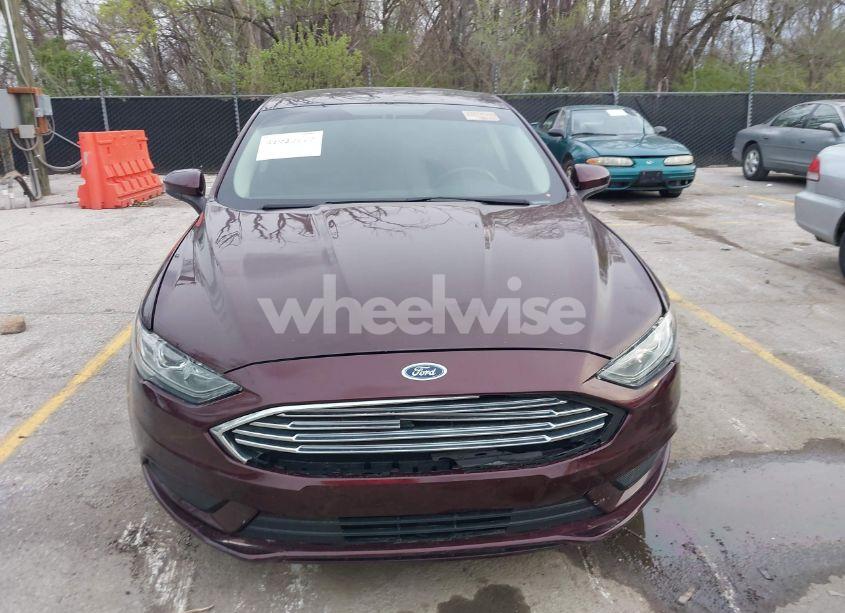 Photo 12 of 2018 Ford Fusion SE (VIN 3FA6P0HD6JR213488)