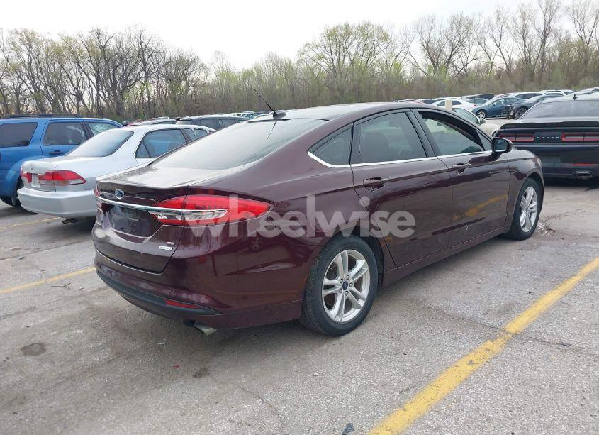 Photo 4 of 2018 Ford Fusion SE (VIN 3FA6P0HD6JR213488)