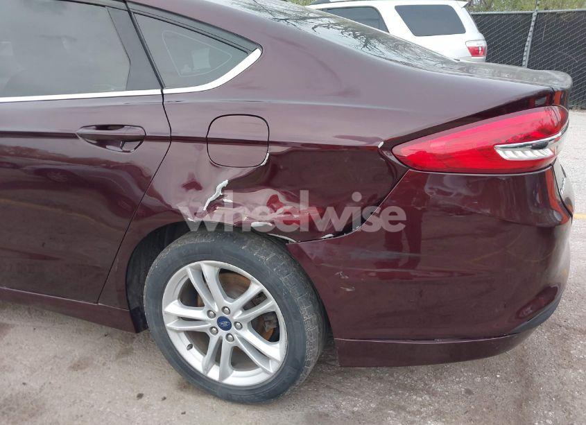 Photo 6 of 2018 Ford Fusion SE (VIN 3FA6P0HD6JR213488)