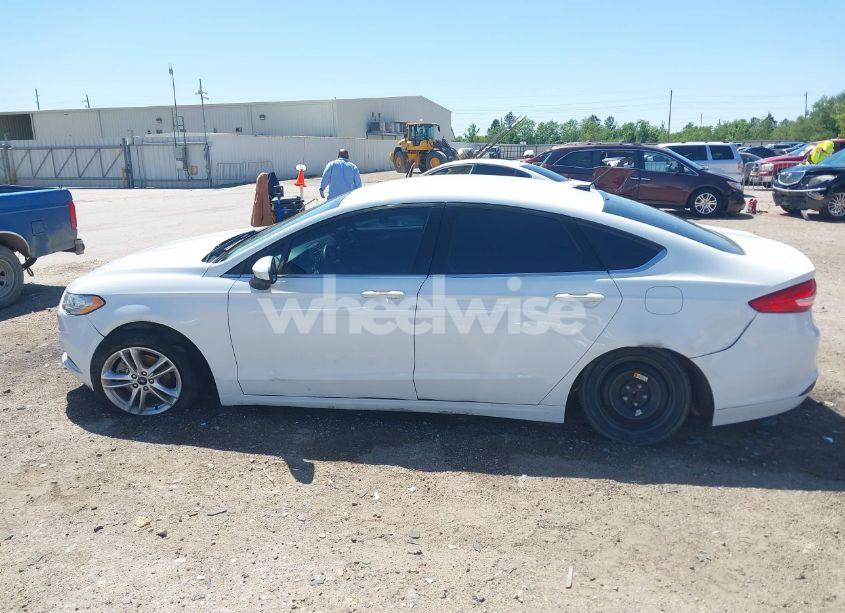 Photo 15 of 2018 Ford Fusion SE (VIN 3FA6P0HD6JR240013)
