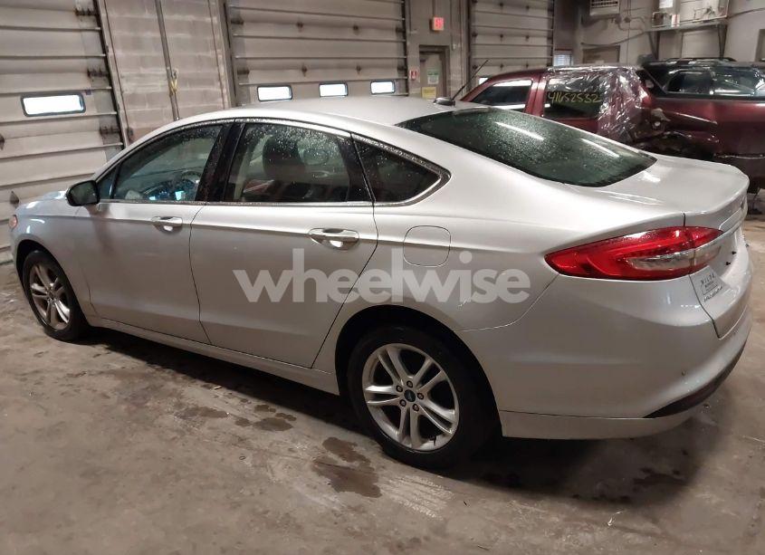 Photo 14 of 2018 Ford Fusion SE (VIN 3FA6P0HD6JR280480)