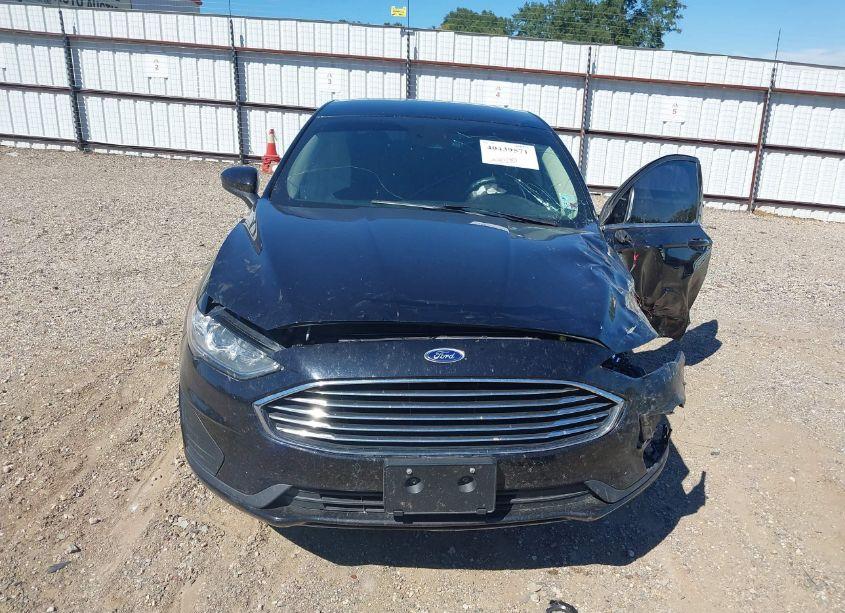 Photo 12 of 2019 Ford Fusion SE (VIN 3FA6P0HD6KR146800)