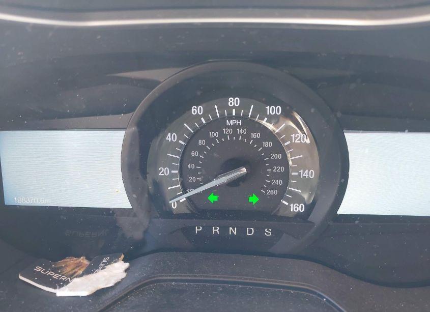 Photo 7 of 2019 Ford Fusion SE (VIN 3FA6P0HD6KR146800)