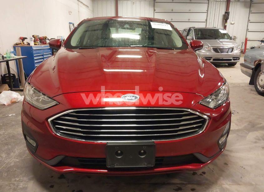 Photo 12 of 2019 Ford Fusion SE (VIN 3FA6P0HD6KR231829)