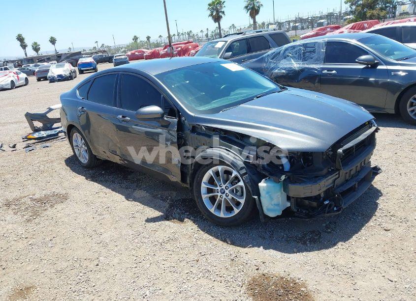 2019 Ford Fusion SE (VIN 3FA6P0HD6KR251742) main photo