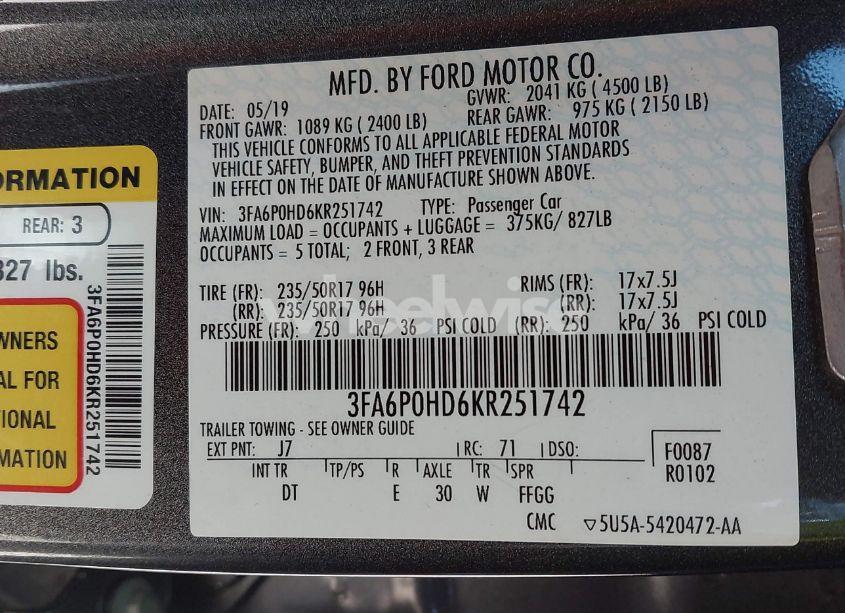 Photo 9 of 2019 Ford Fusion SE (VIN 3FA6P0HD6KR251742)