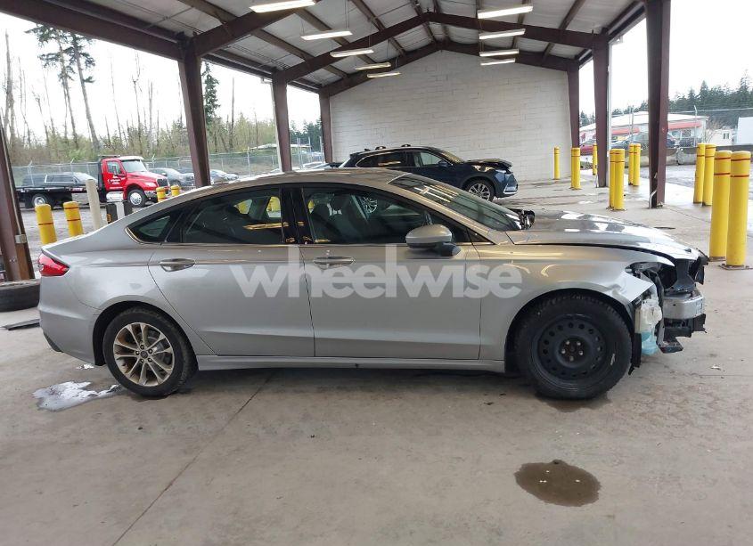 Photo 14 of 2020 Ford Fusion SE (VIN 3FA6P0HD6LR122451)