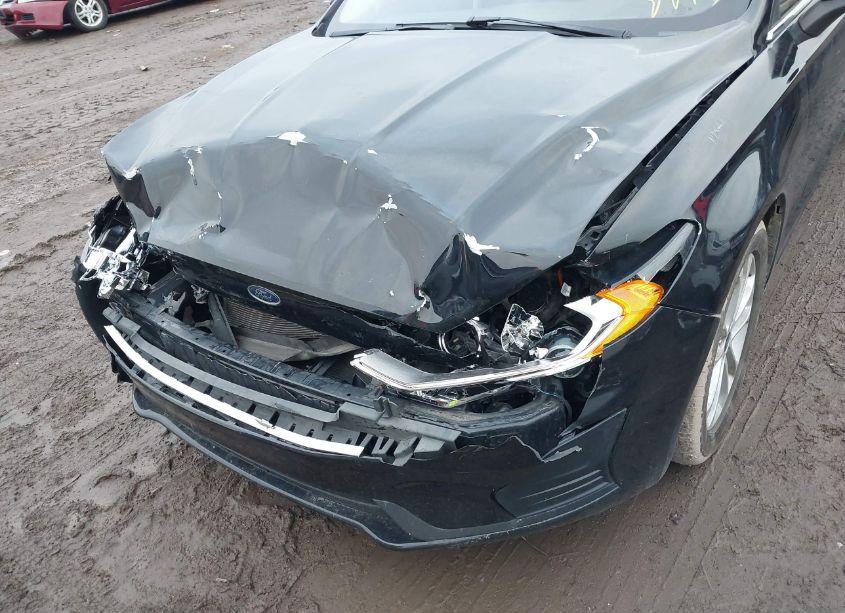 Photo 6 of 2020 Ford Fusion SE (VIN 3FA6P0HD6LR164277)
