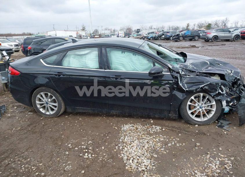 Photo 14 of 2020 Ford Fusion SE (VIN 3FA6P0HD6LR166515)