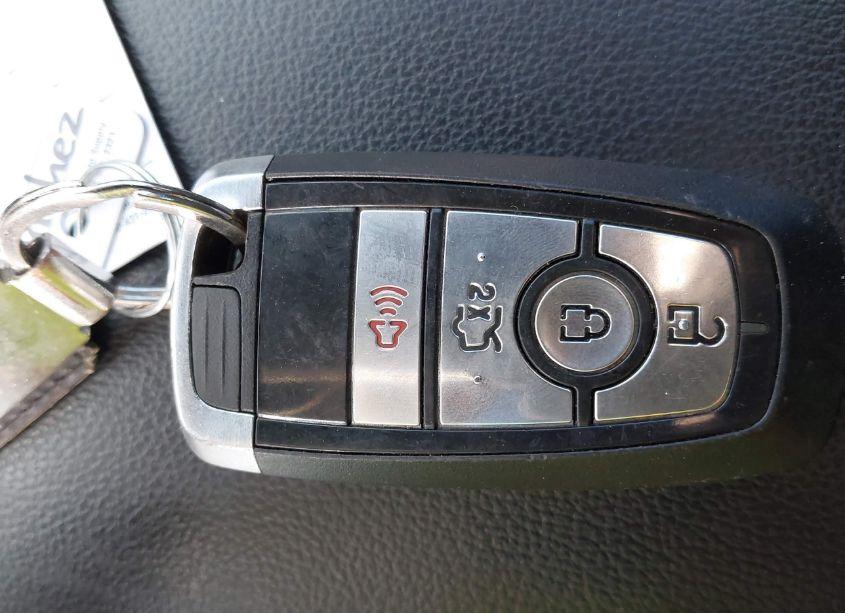 Photo 11 of 2020 Ford Fusion SE (VIN 3FA6P0HD6LR188577)