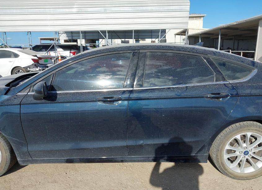 Photo 14 of 2020 Ford Fusion SE (VIN 3FA6P0HD6LR188577)